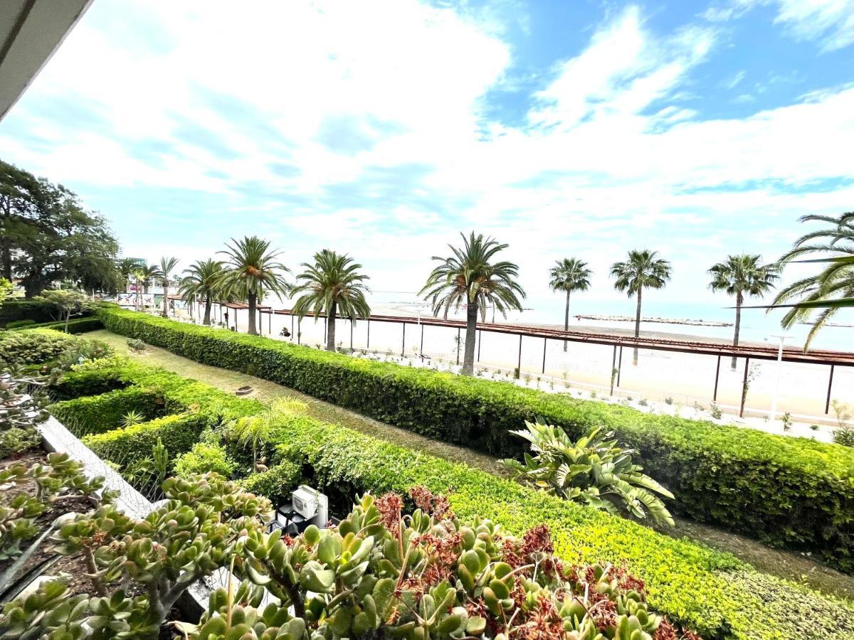 Plage Landsberg Appartement 2 pièces en bord de mer Saint-Laurent-du-Var Buitenkant foto