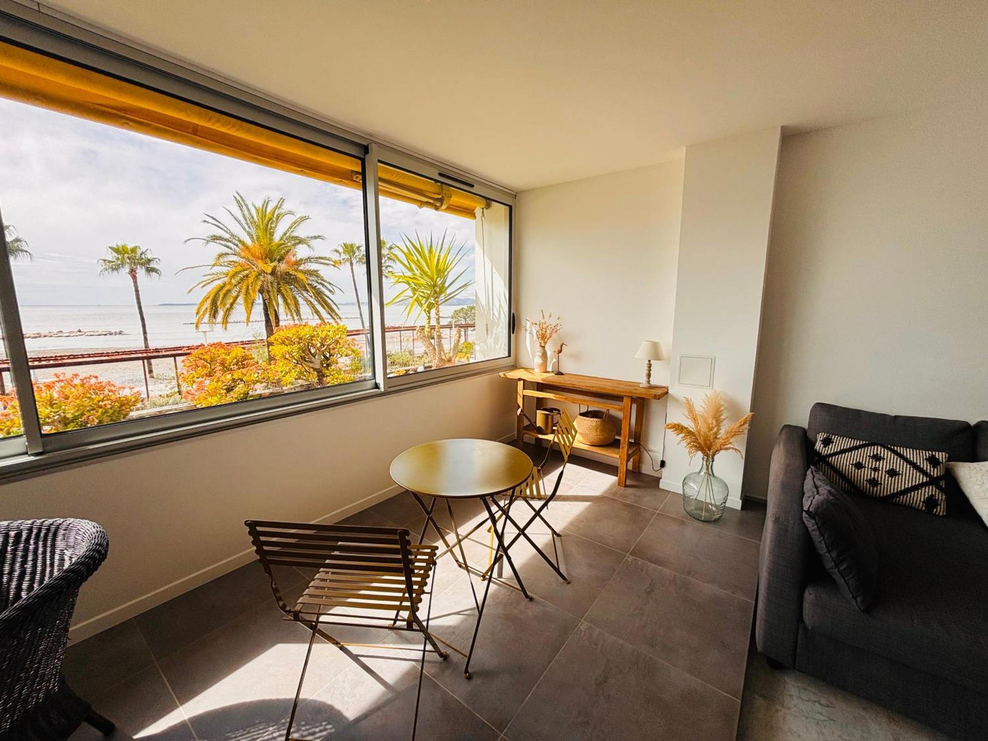 Plage Landsberg Appartement 2 pièces en bord de mer Saint-Laurent-du-Var Buitenkant foto